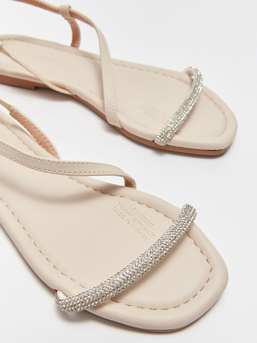 Bej Kadın Deri Görünümlü Sandalet-2