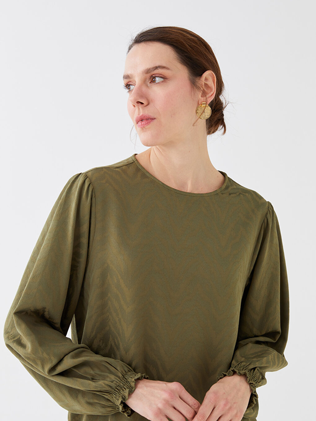 Haki Bisiklet Yaka Desenli Uzun Kollu Saten Kadın Tunik-1