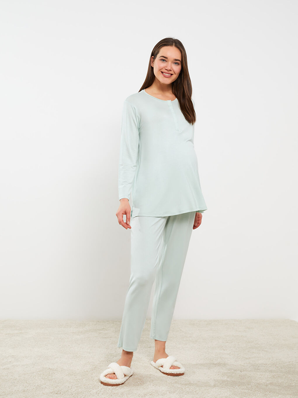Crew Neck Plain Long Sleeve Maternity Pyjama Set