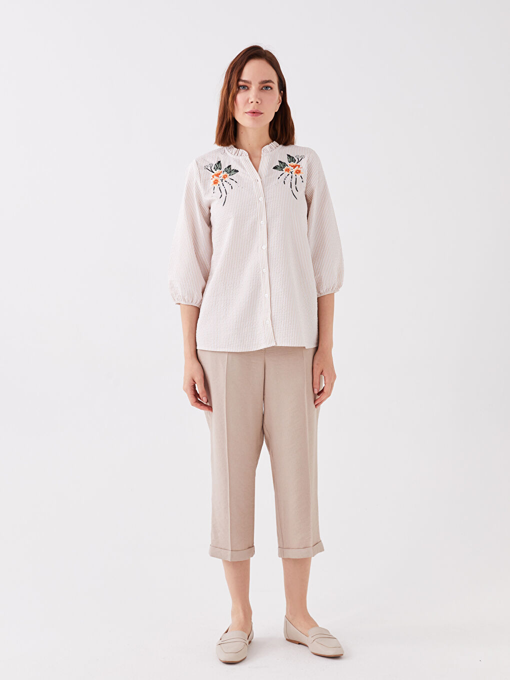 Bej Kaçık Yaka Çizgili Kadın Bluz-2