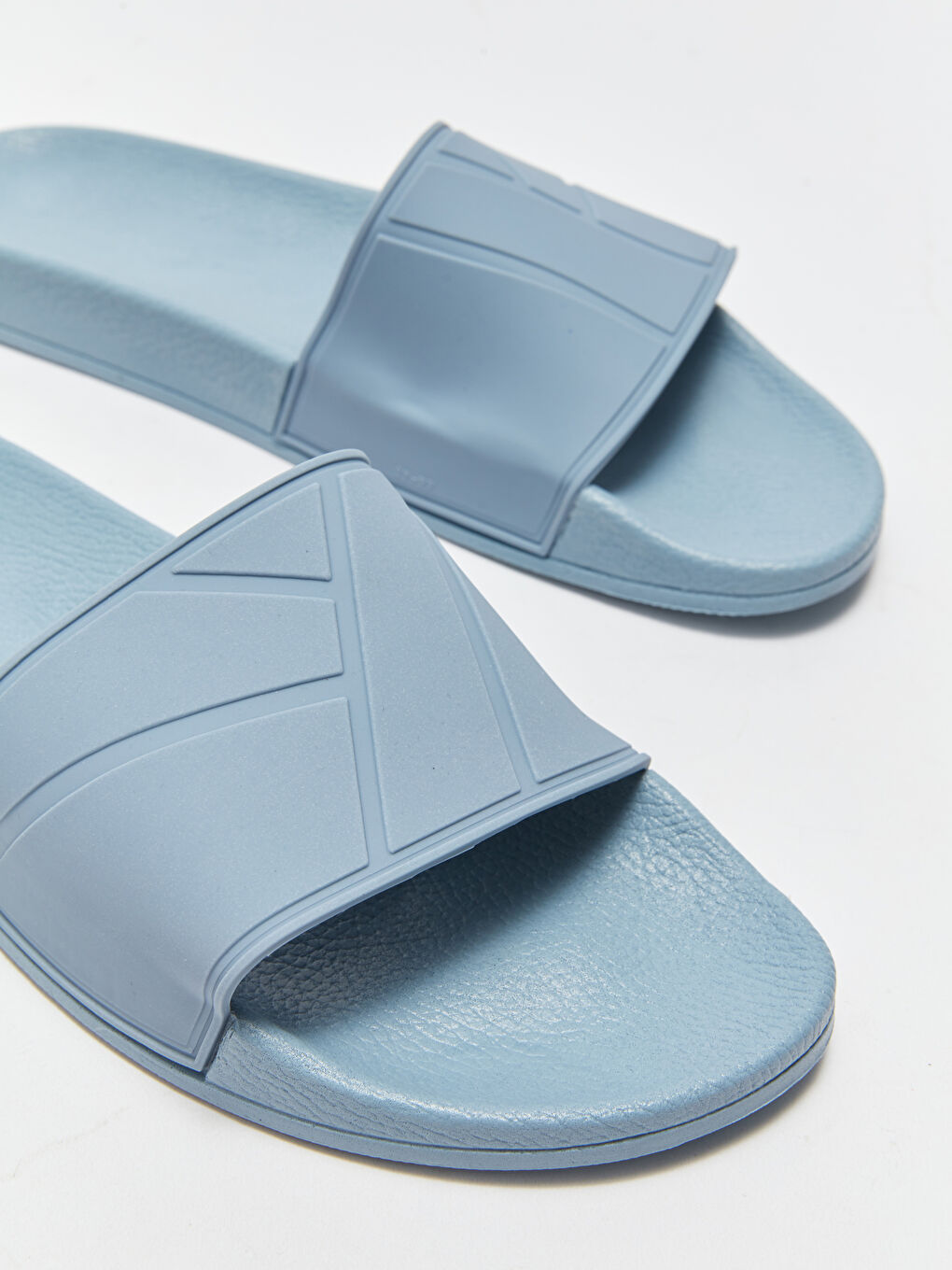 Mavi Kendinden Desenli Tek Bantlı Erkek Terlik-2