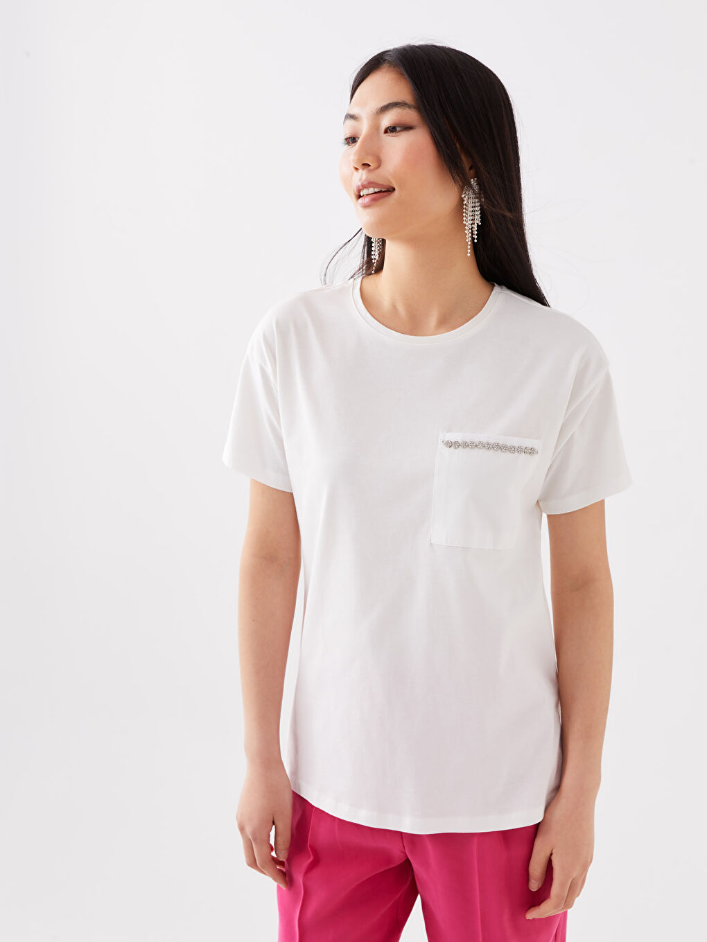 Ekru Bisiklet Yaka Düz Kısa Kollu Kadın Tişört-1