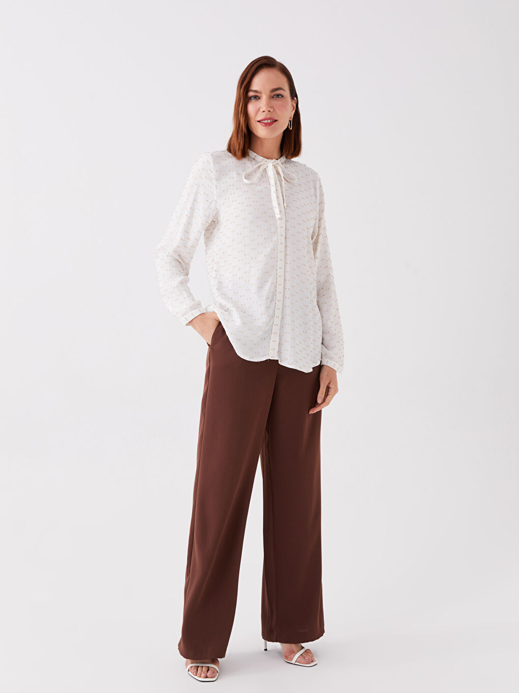 Ekru Bağlamalı Yaka Desenli Uzun Kollu Kadın Bluz-2