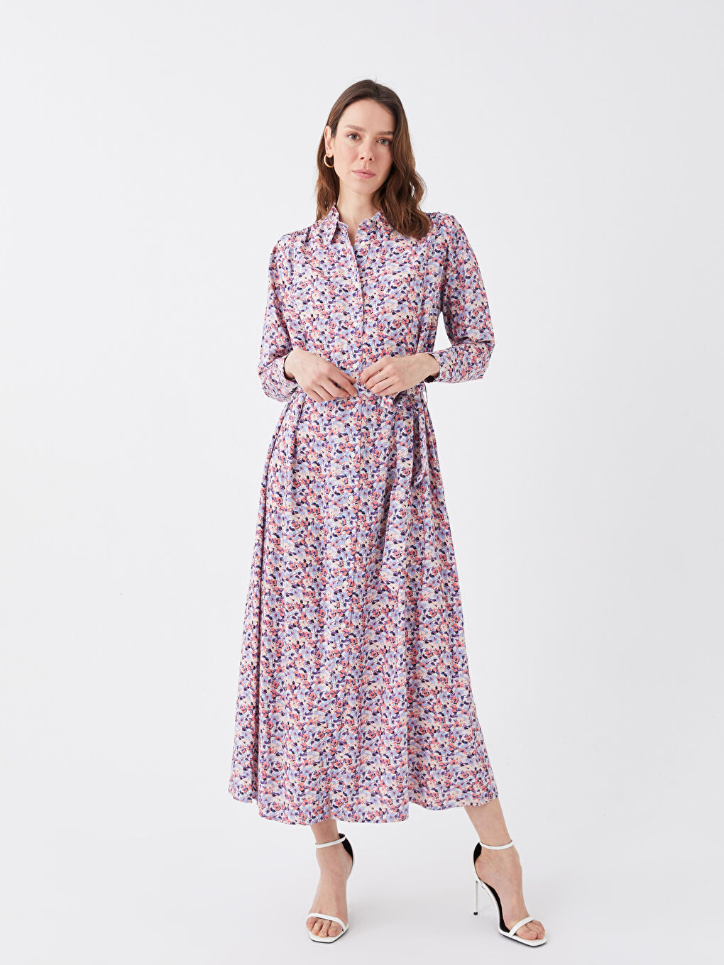 LCWAIKIKI Classic Floral Oversize Women's Shirt Dress -S3FS80Z8-F9C