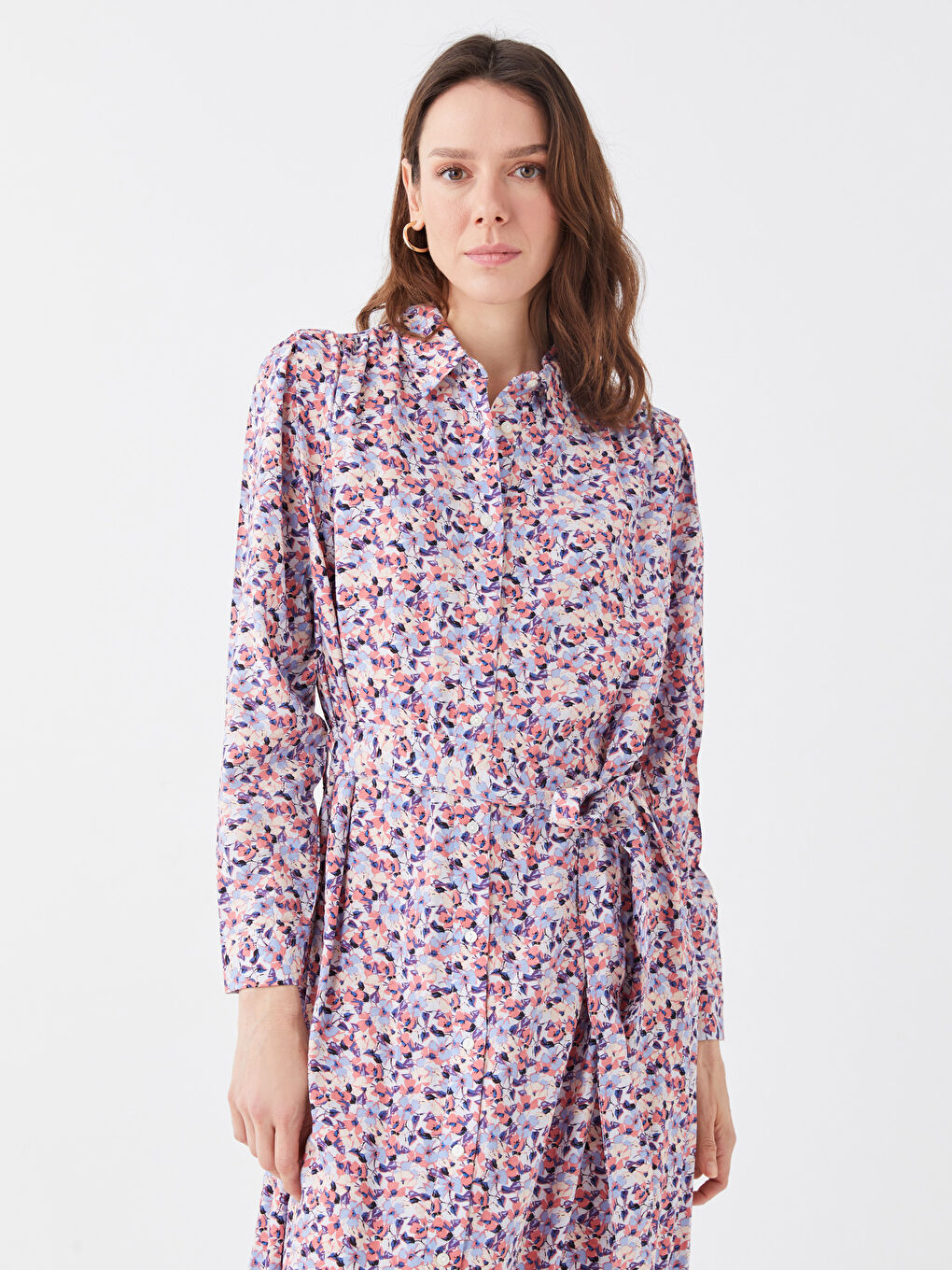 LCWAIKIKI Classic Floral Oversize Women's Shirt Dress -S3FS80Z8-F9C