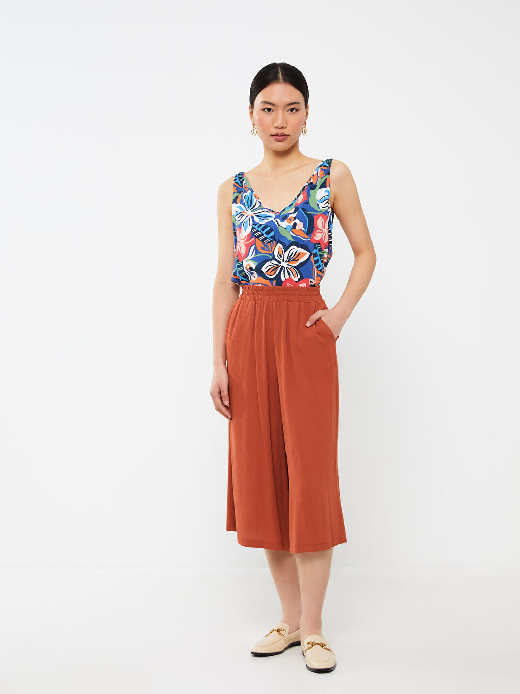 Karışık V Yaka Çiçekli Kadın Atlet-2