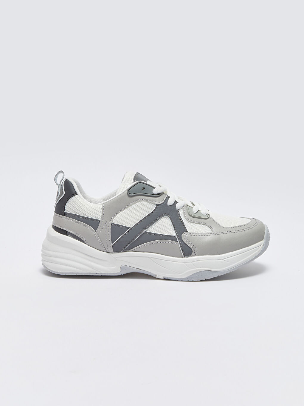 Gri Bağcıklı Renk Bloklu Kadın Spor Ayakkabı-1