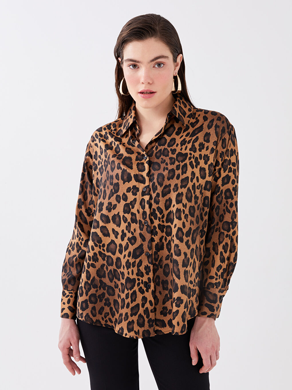 Kahverengi Desenli Oversize Saten Kadın Gömlek-1