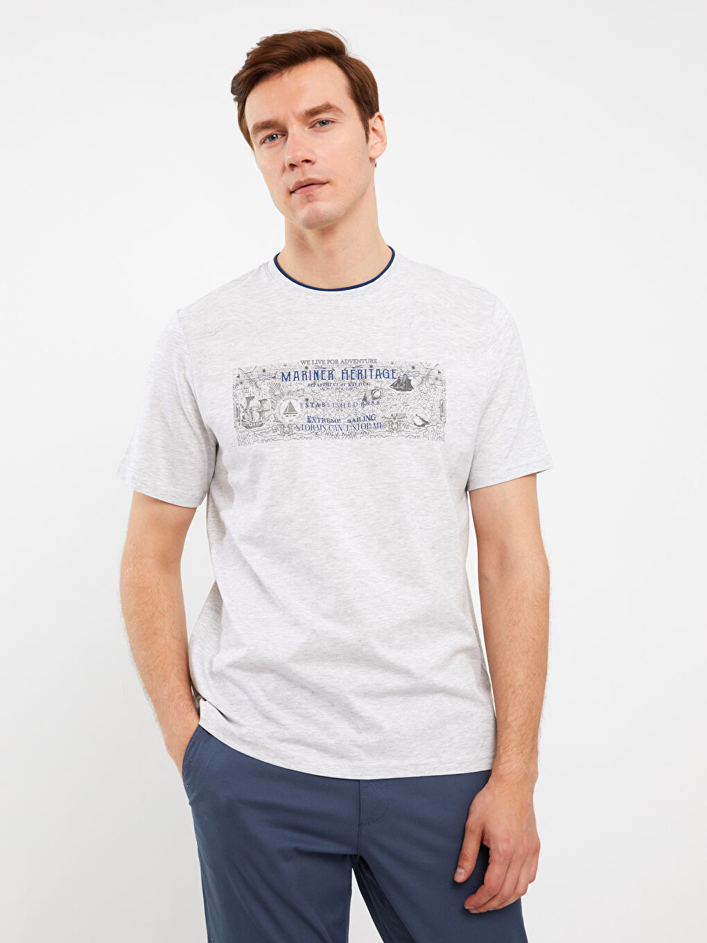 Bej Bisiklet Yaka Kısa Kollu Baskılı Penye Erkek Tişört