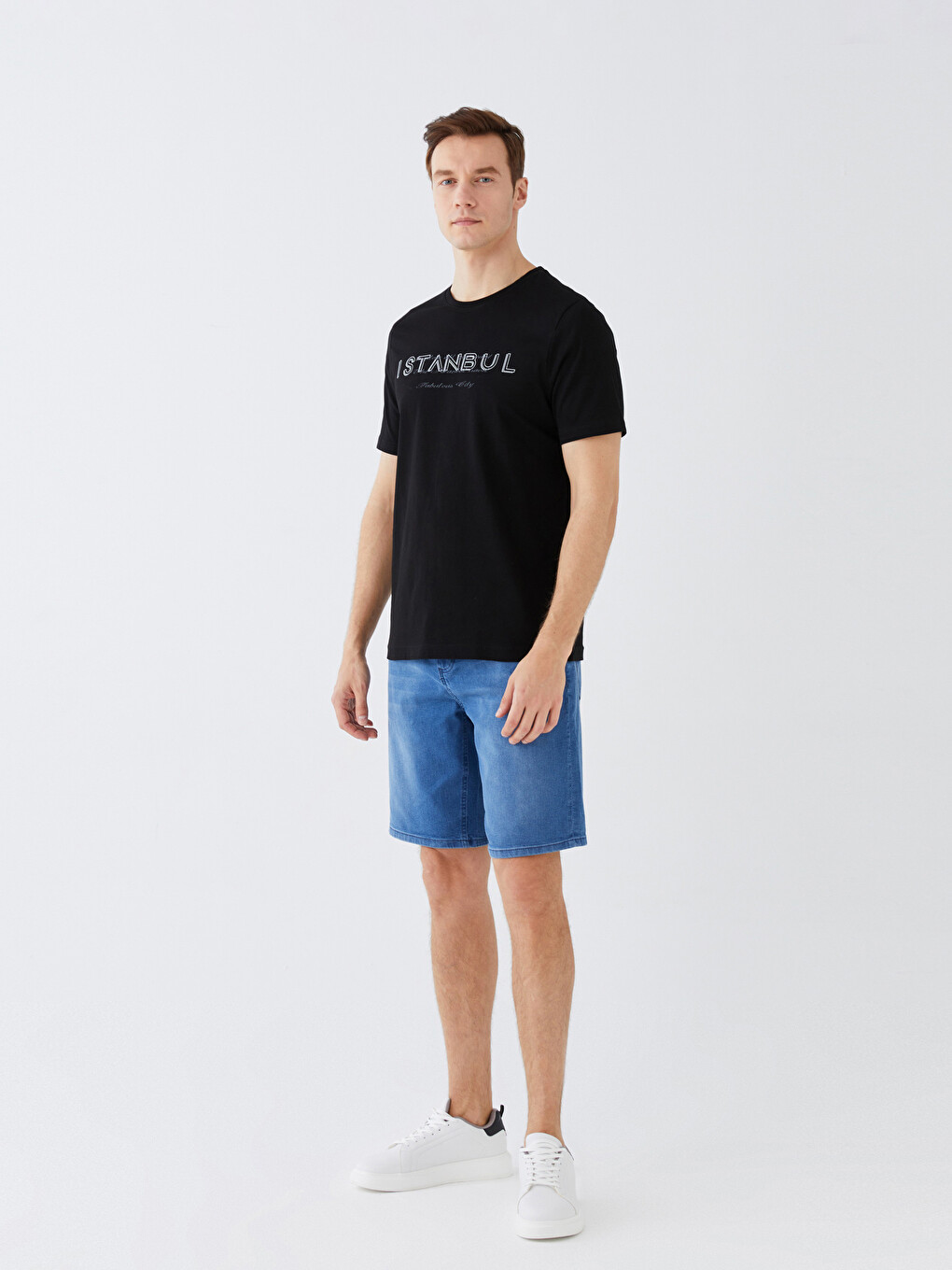 T-shirt Penje Me Jakë Të Rrumbullakët, Mëngë Të Shkurtra Dhe Stampim Stambolli Për Burra-1