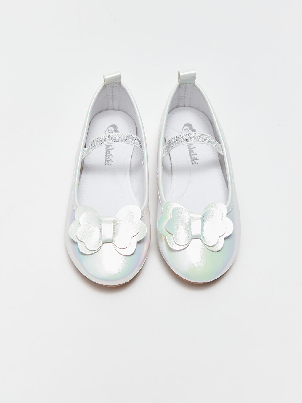 Beyaz Fiyonk Detaylı Kız Bebek Babet-2