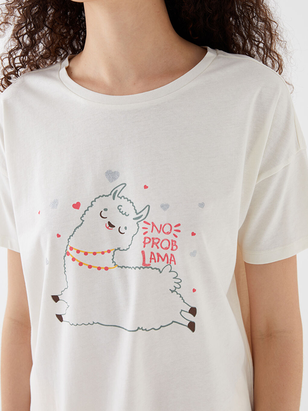 طقم بيجامة قصيرة كم قصير مطبوع بياقة دائرية للسيدات-3