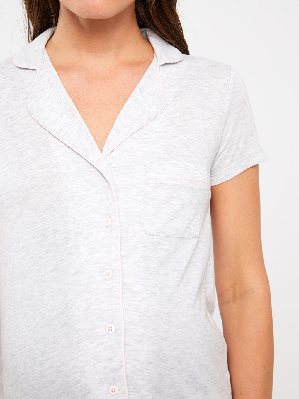 Ensemble Pyjama Court Maternité à Col de Chemise Uni à Manches Courtes et Short-2