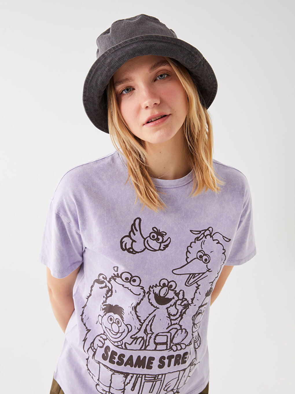 Round Neck Sesame Street Printed Short Sleeve Women's T-Shirt -S3FU78Z8-KYF