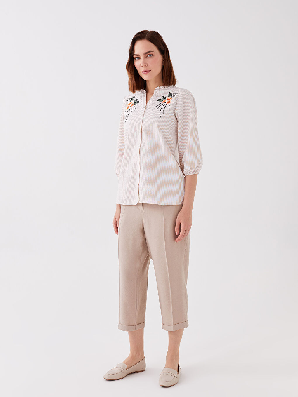 Bej Rahat Kalıp Keten Görünümlü Kadın Kapri