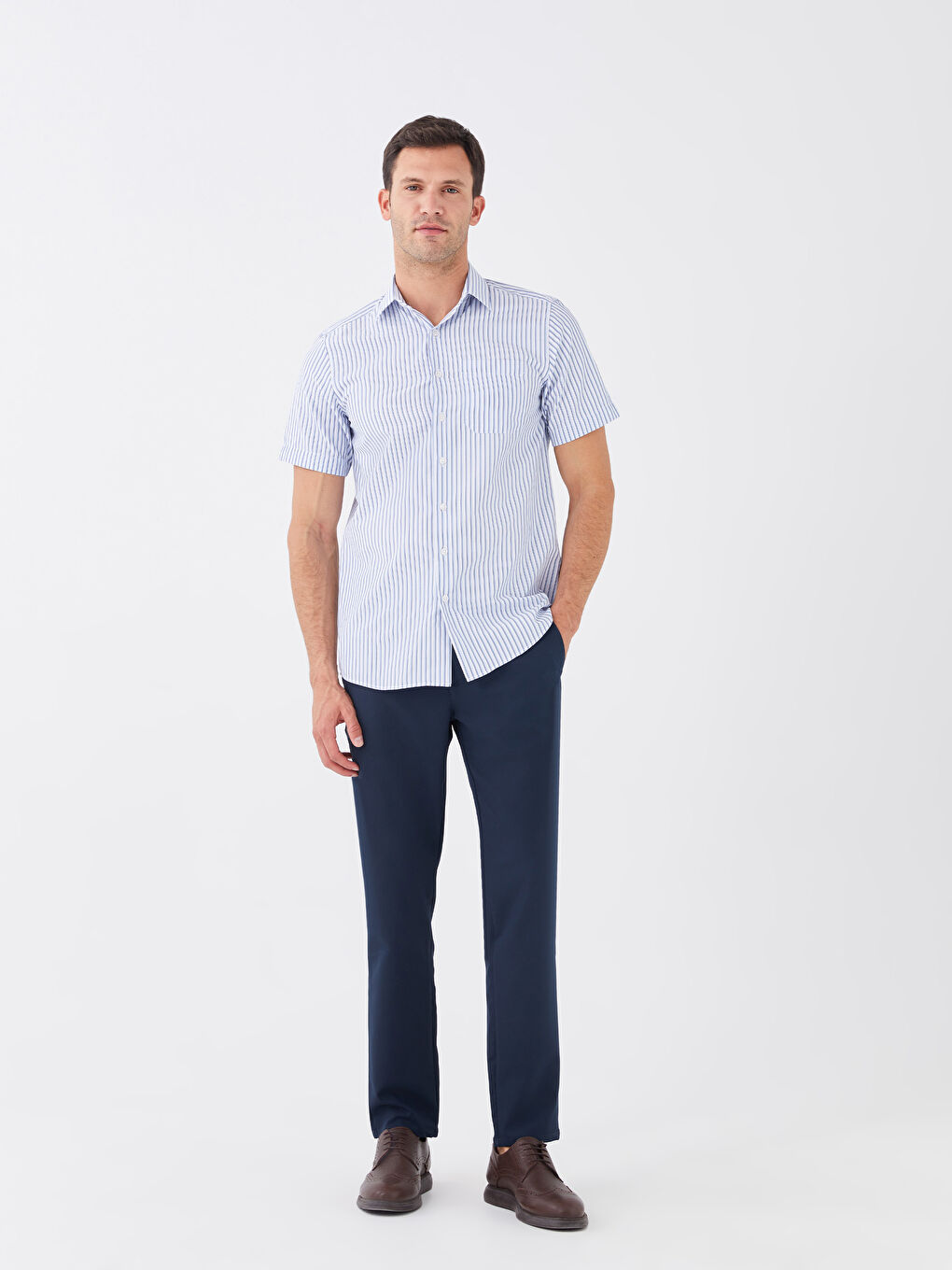 قميص بوبلين مخطط كم قصير عادي للرجال-2