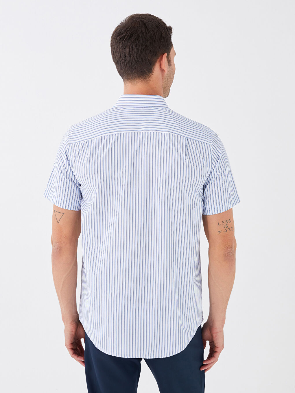 قميص بوبلين مخطط كم قصير عادي للرجال-4