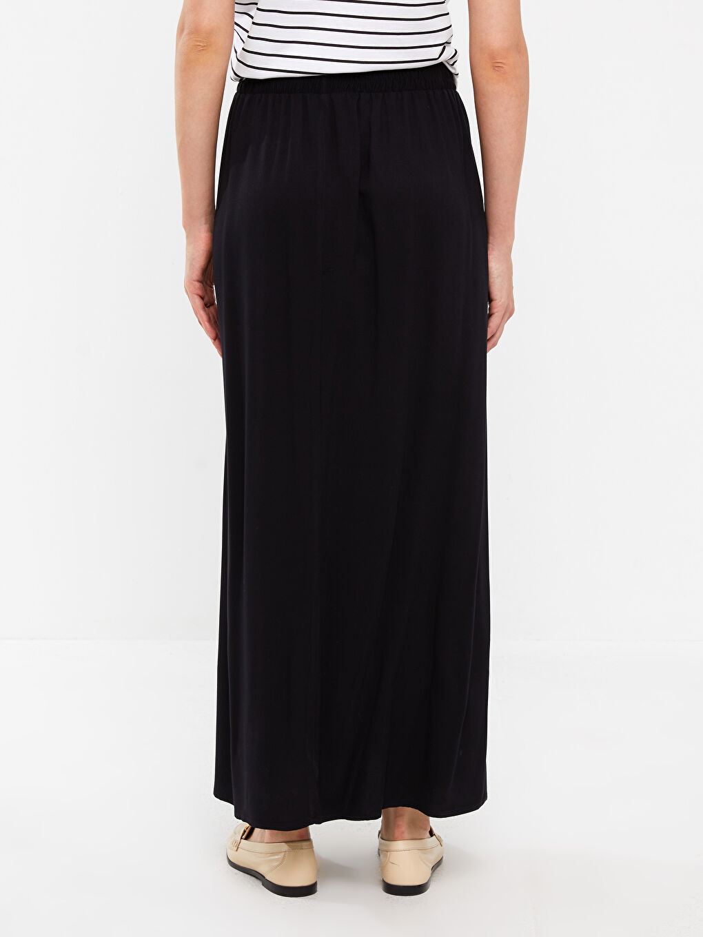 Siyah Beli Lastikli Düz Gabardin Kadın Etek-3