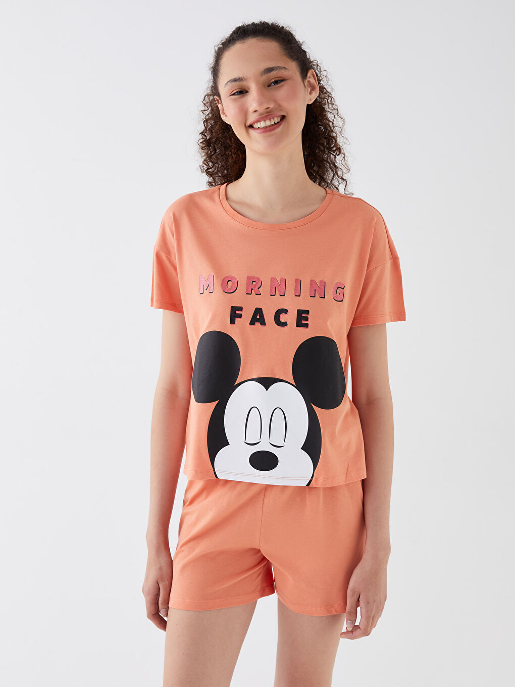 LCW Young Açık Mercan Bisiklet Yaka Mickey Mouse Baskılı Kısa Kollu Kadın Şortlu Pijama Takımı - 2