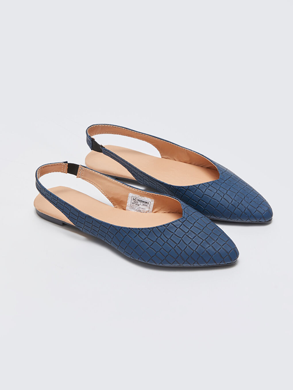 Lacivert Deri Görünümlü Kadın Babet