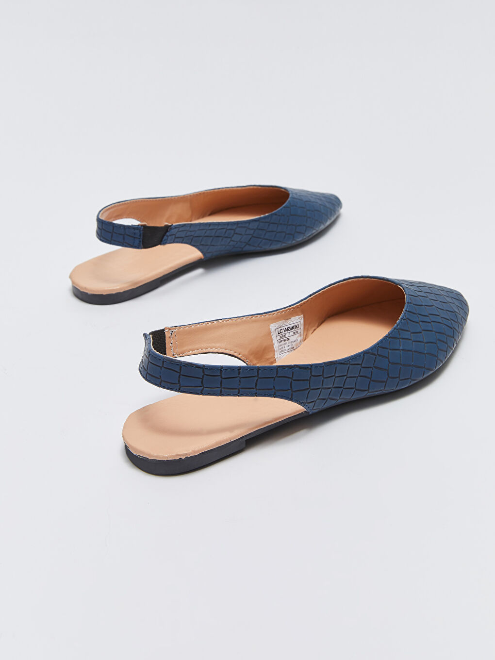 Lacivert Deri Görünümlü Kadın Babet-4