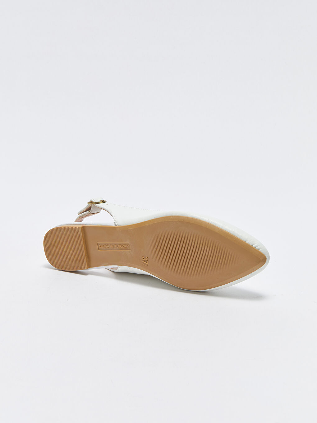 Beyaz Deri Görünümlü Kadın Babet-4