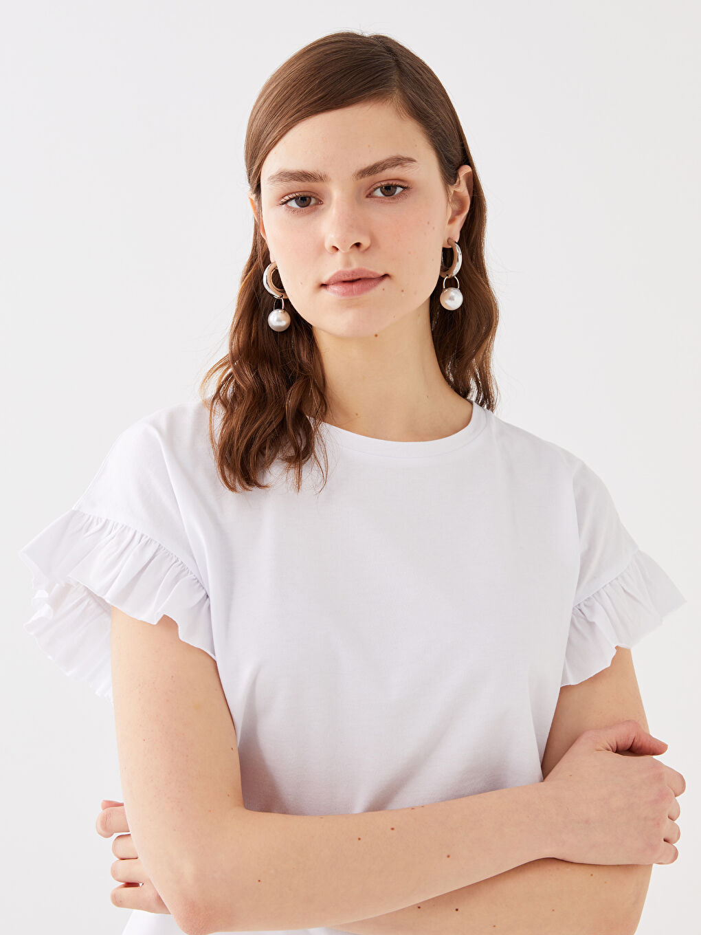 Beyaz Bisiklet Yaka Kısa Kollu Kadın Tişört-1