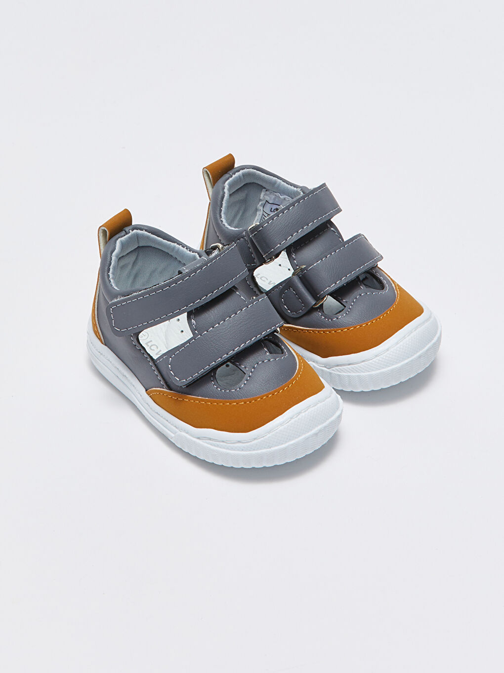 Cipele za prohodavanje od eko kože sa čičak trakom za bebe dečake