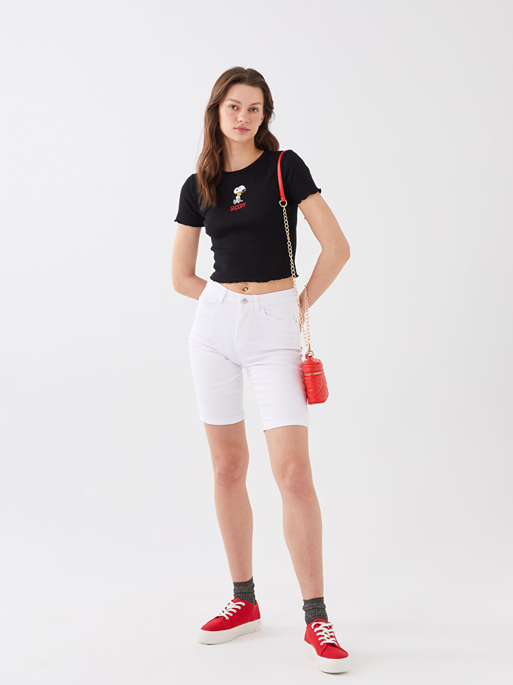 LCW Vision Crew Neck Snoopy Embroidered Women's Crop -S3FY88Z8-CVL