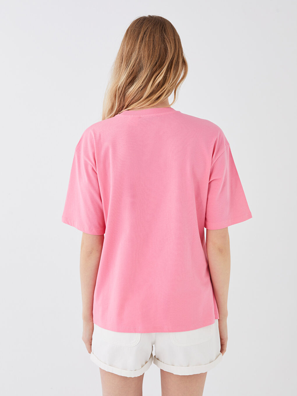 T-shirt pour Femmes à Manches Courtes Imprimé La Belle et le Clochard à Col Rond-4