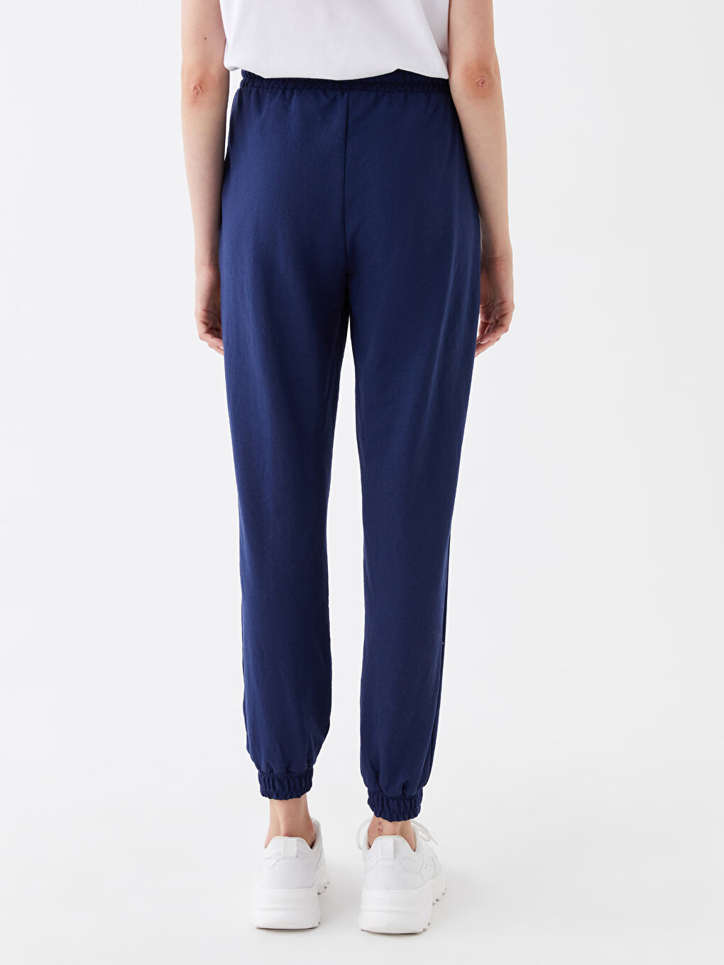 بنطلون رياضي مطبوع ميكي ماوس والأصدقاء بخصر مطاطي للسيدات-3