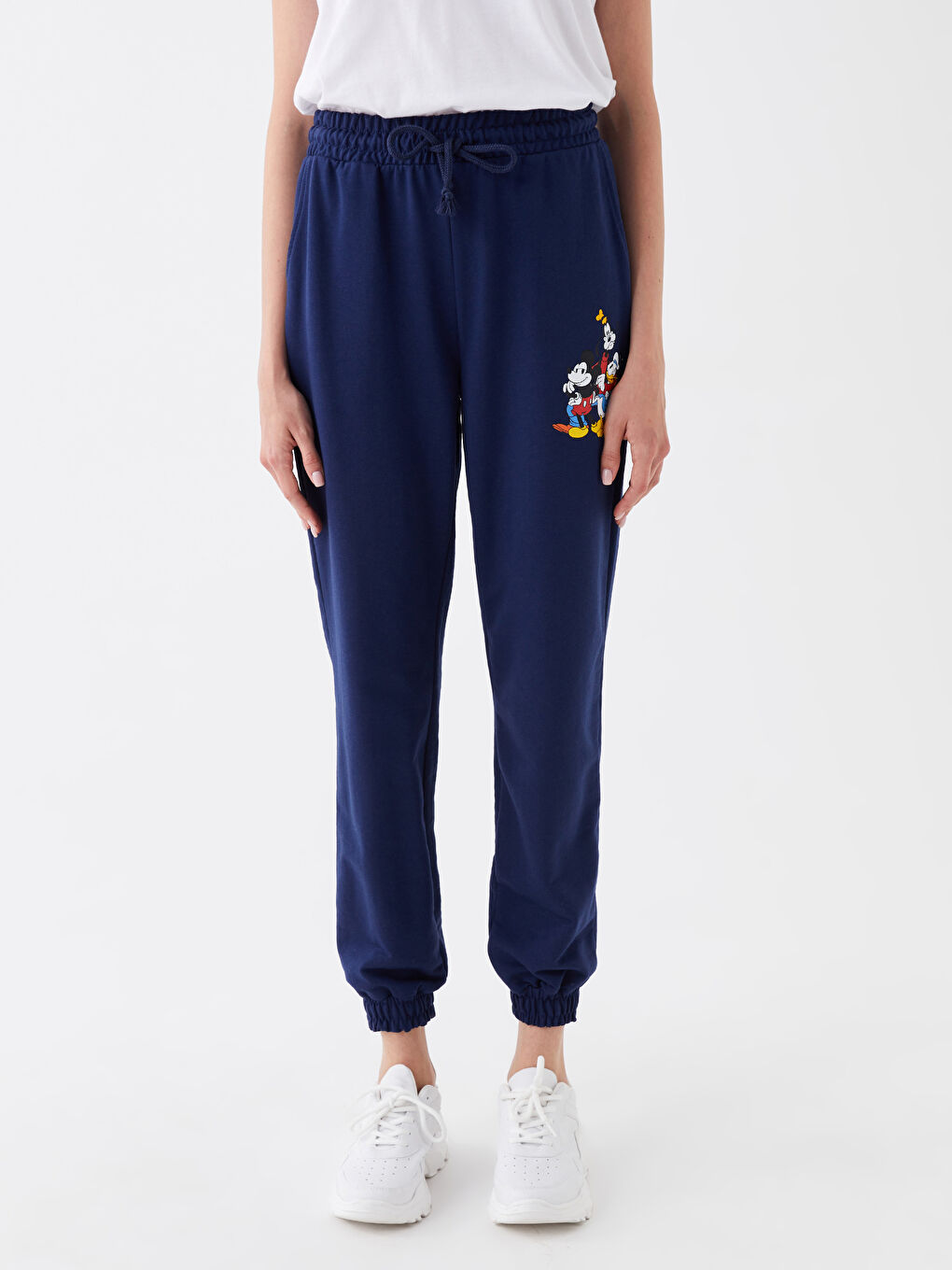 بنطلون رياضي مطبوع ميكي ماوس والأصدقاء بخصر مطاطي للسيدات-4