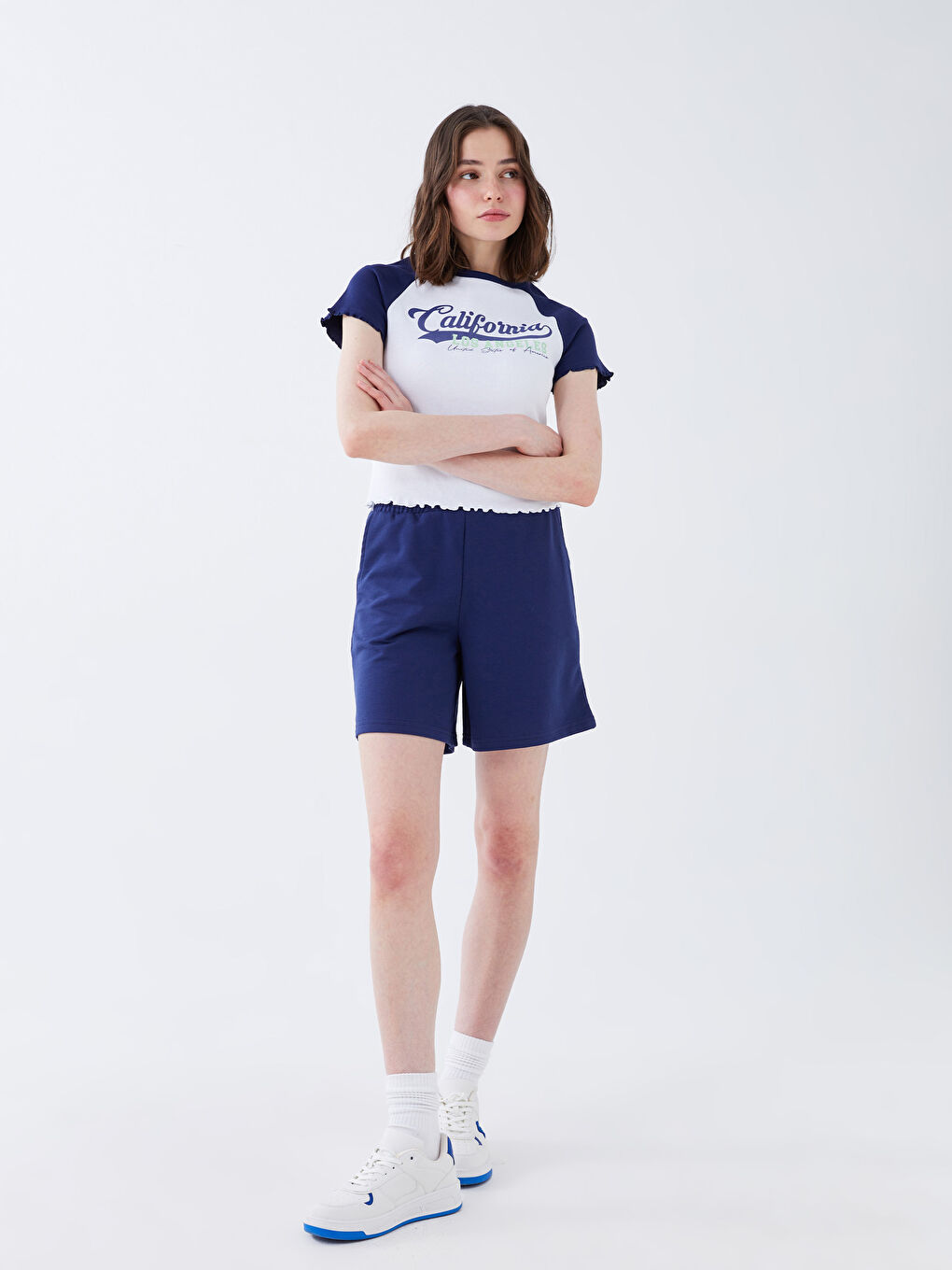 XSIDE Damen Shorts mit Elastischem Bund und Taschen-Details -S3G134Z8-R3X