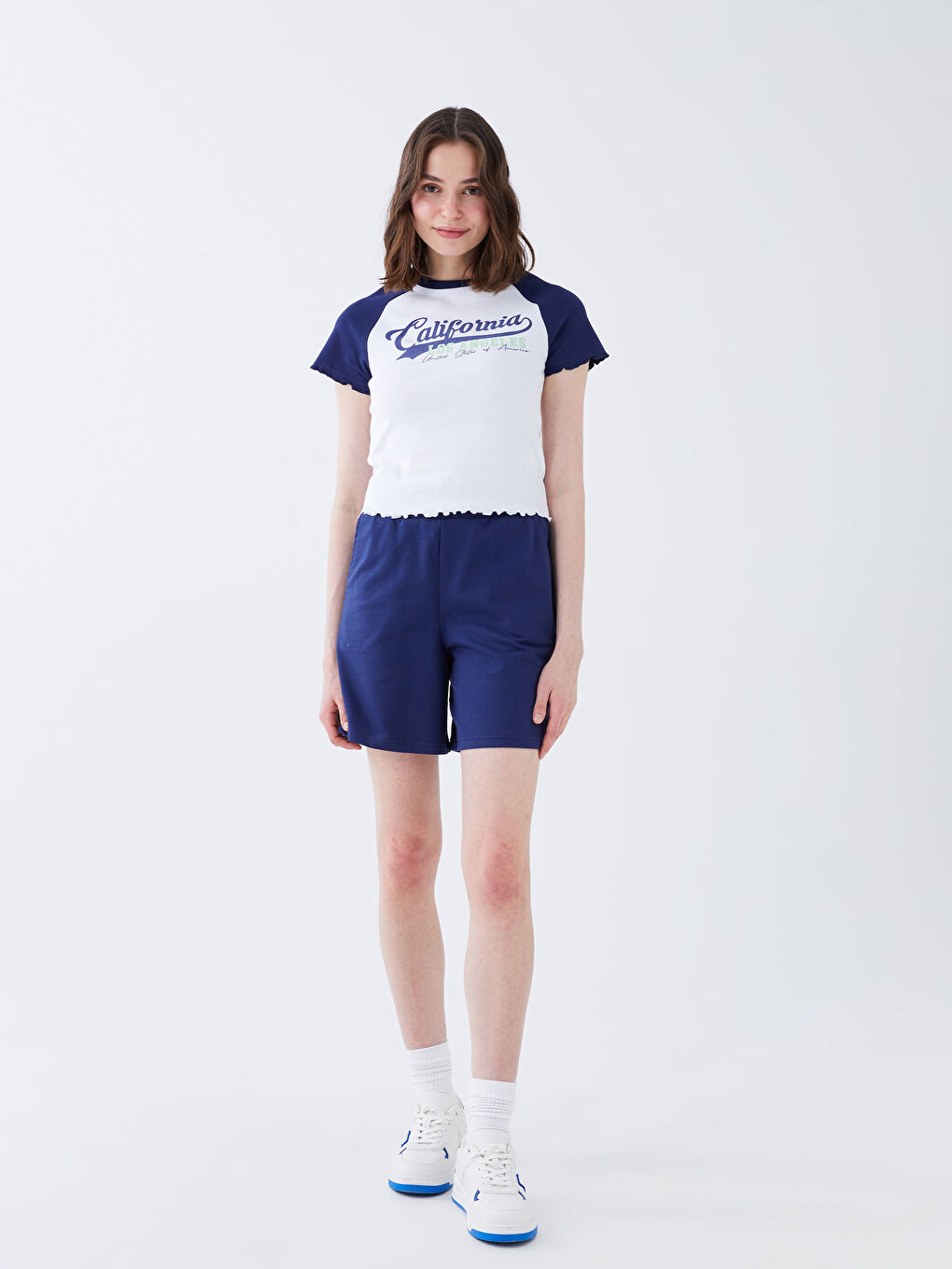 XSIDE Damen Shorts mit Elastischem Bund und Taschen-Details -S3G134Z8-R3X