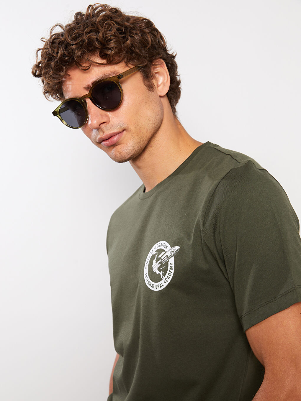 Ochelari de soare cu rame rotunde