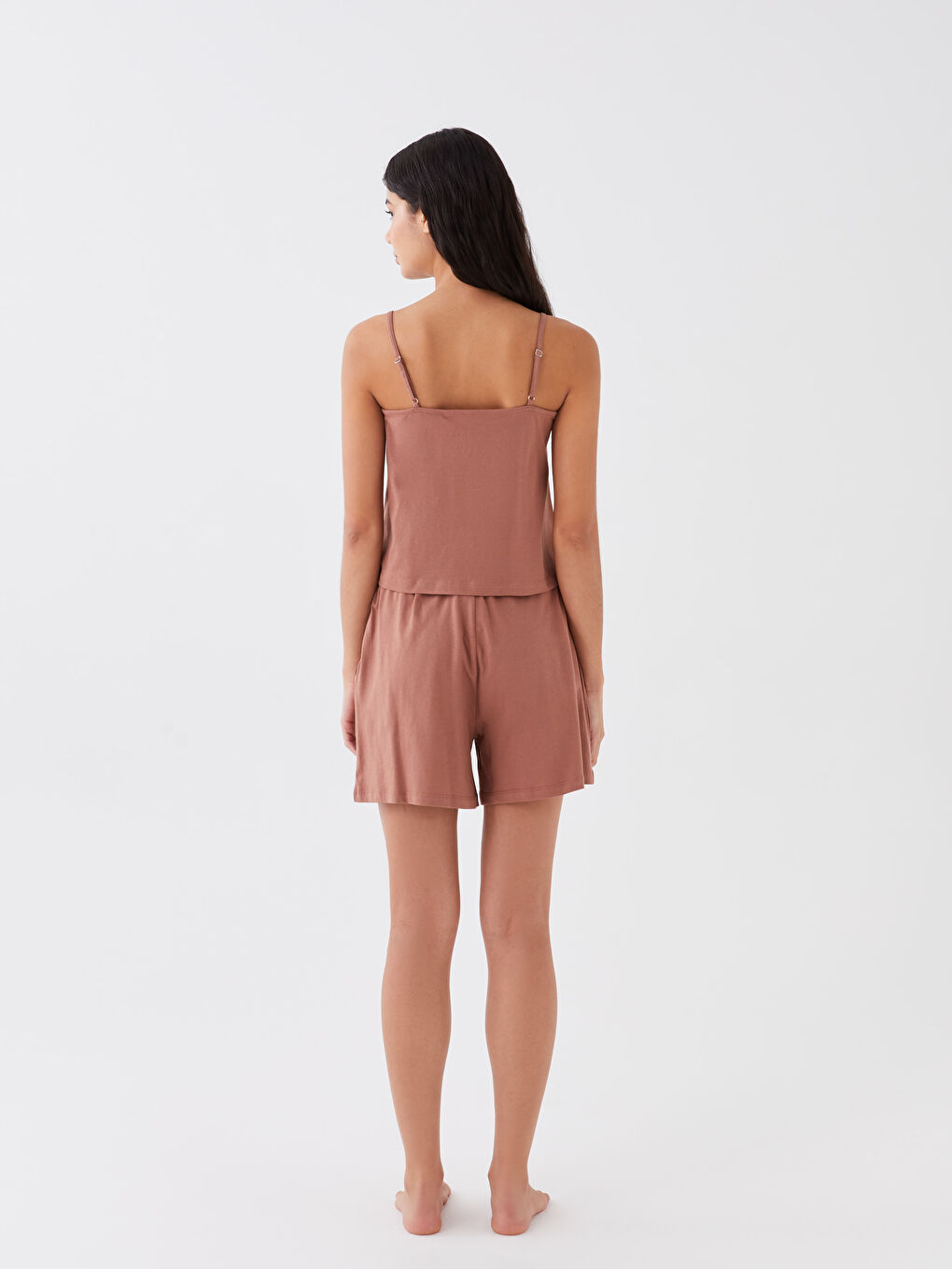 Kahverengi V Yaka Düz Askılı Kadın Şortlu Pijama Takımı-4