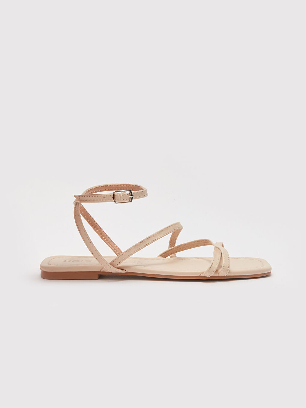 Bej Çapraz Bantlı Kadın Sandalet-1