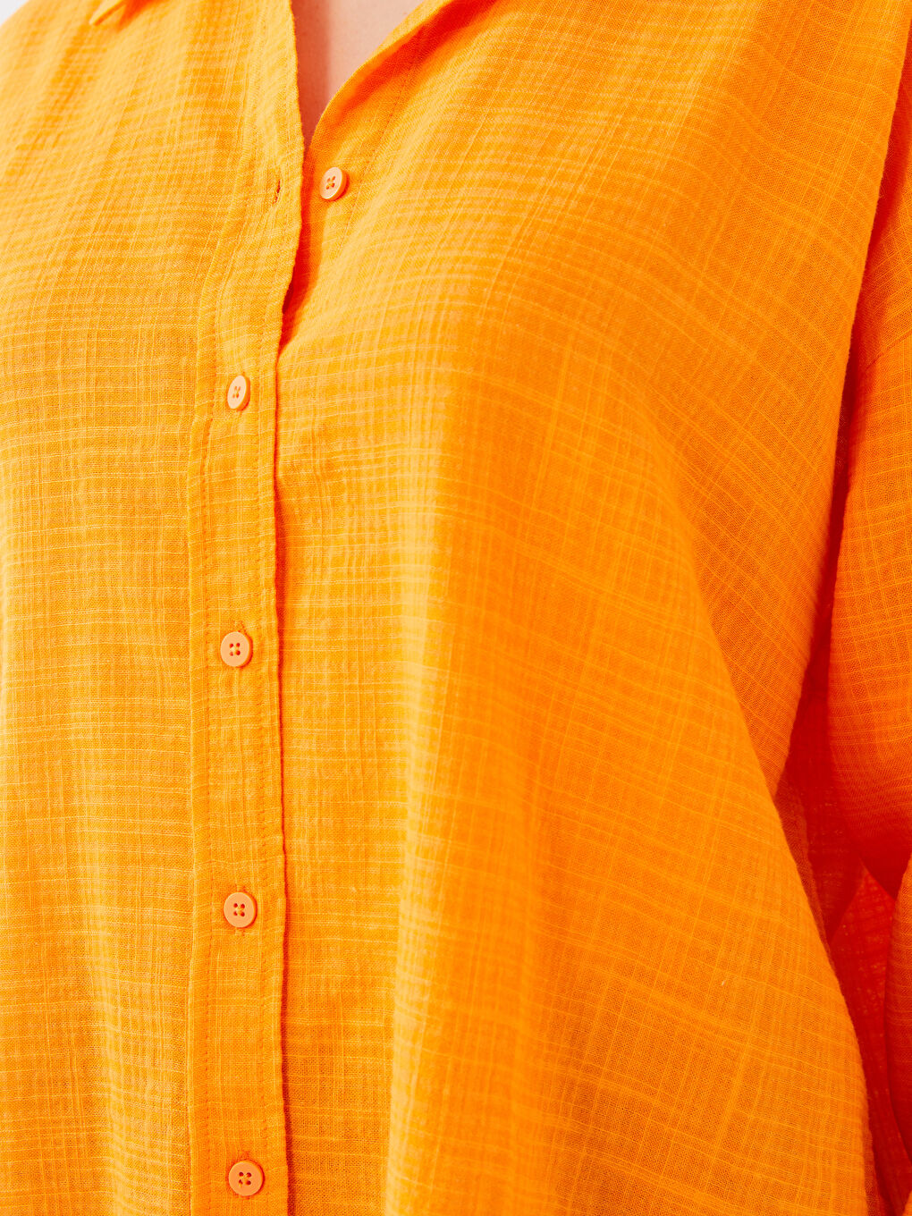 Turuncu Düz Uzun Kollu Oversize Keten Görünümlü Kadın Gömlek-3