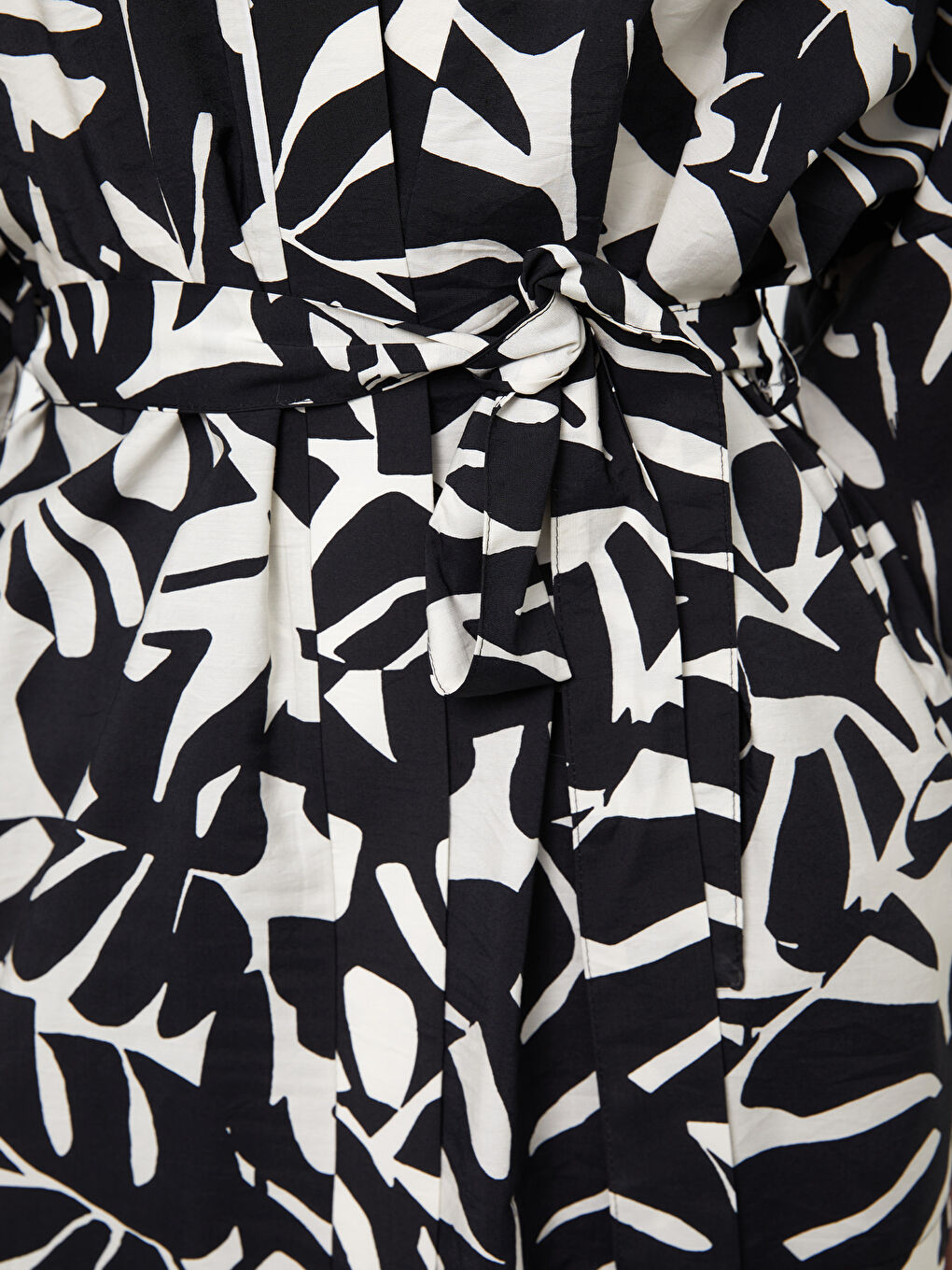 Siyah Şal Yaka Desenli Oversize Kadın Kimono-4