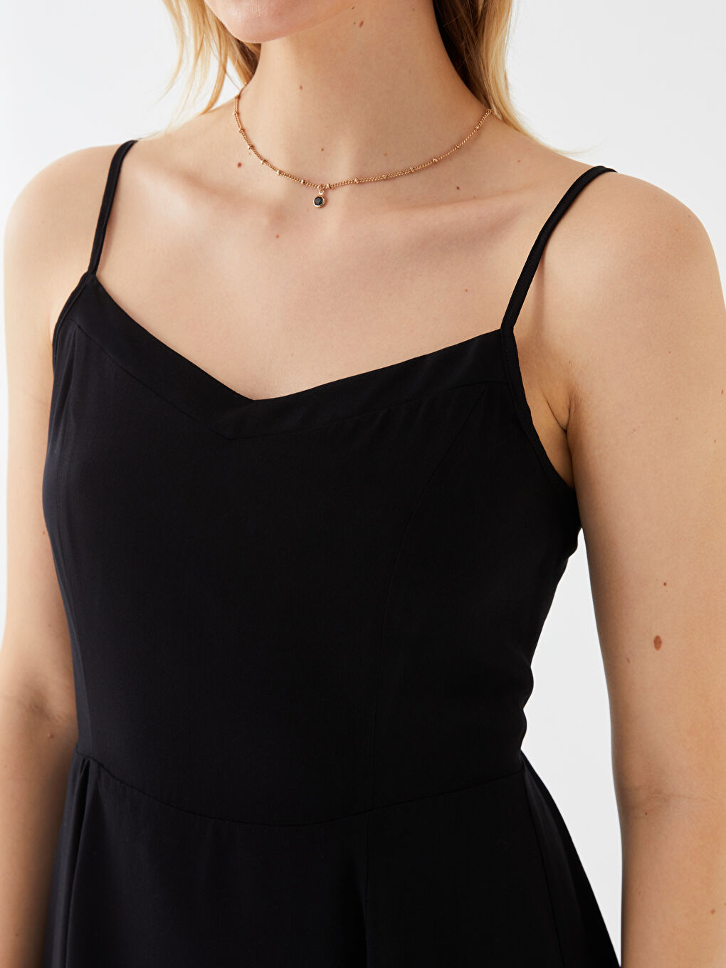 فستان للسيدات سادة بحمّالات بياقة على شكل قلب-2