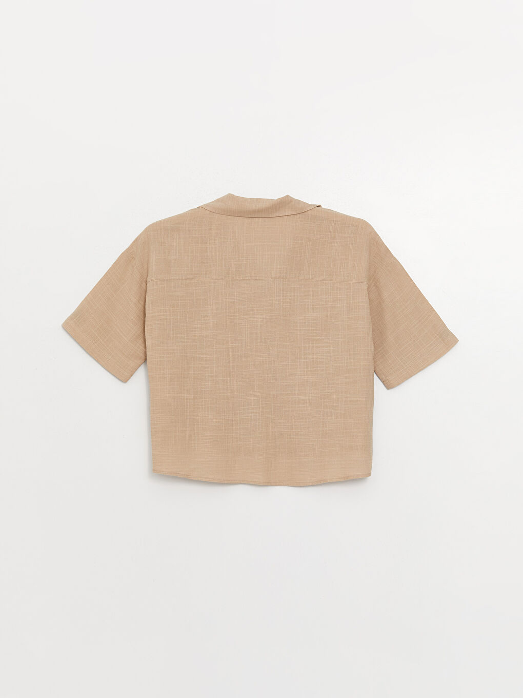 Bej Kendinden Desenli Kısa Kollu Keten Görünümlü Kadın Gömlek-6