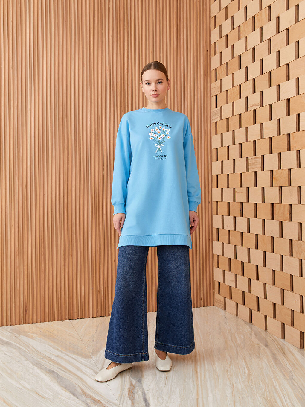 Crew Neck Printed Long Sleeve Oversize Women's Sweatshirt Tunic-2