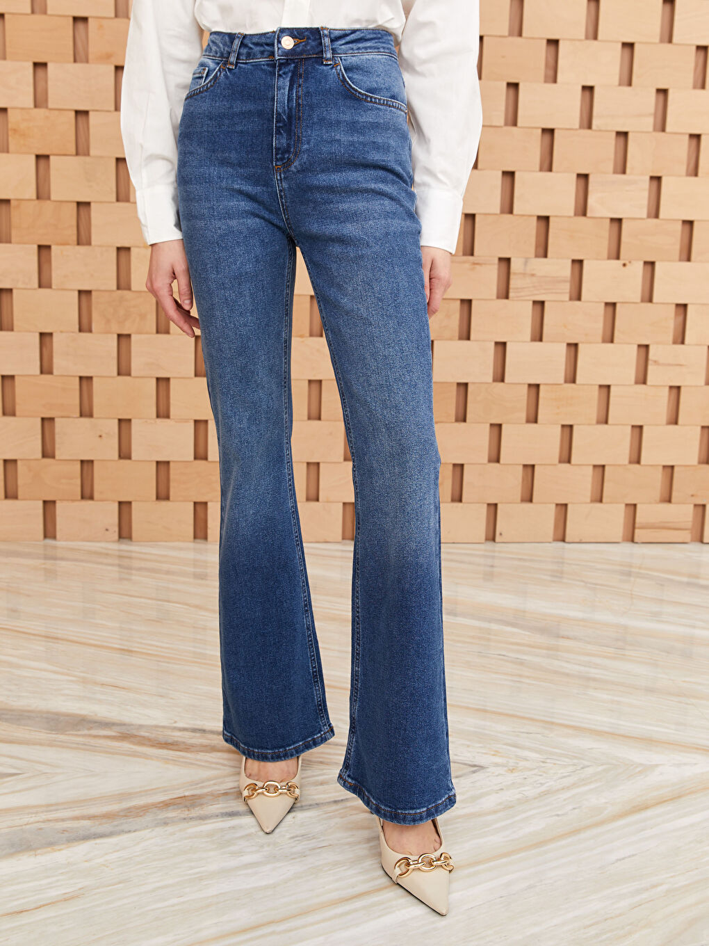 İndigo Mars Flare Düz Cep Detaylı Kadın Jean Pantolon-2