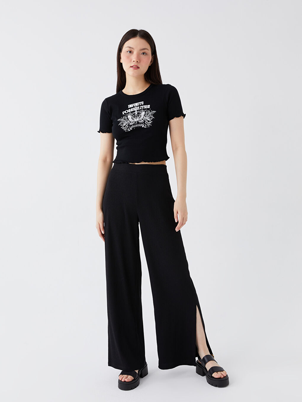 Pantalon Fendu à Jambe Droite pour Femmes à Coupe Standard