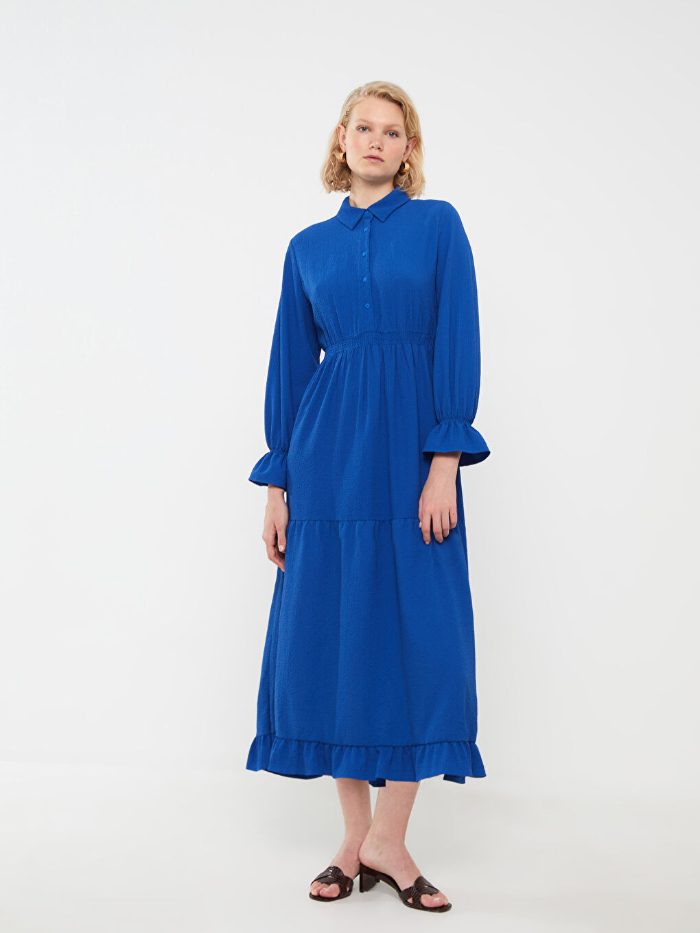 فستان نسائي سادة بأكمام طويلة وقبة قميص