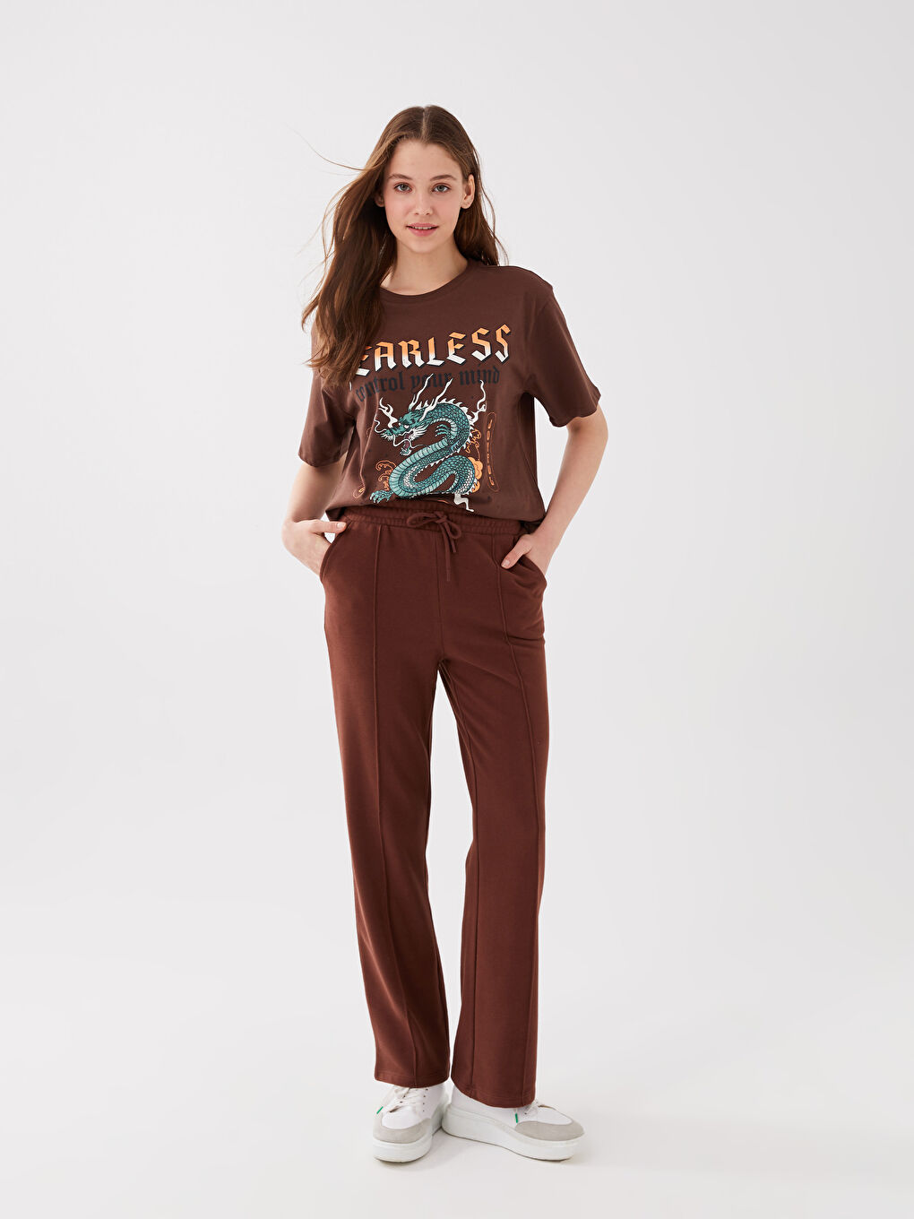 Kahverengi Beli Lastikli Dikiş Detaylı Kadın Eşofman Altı