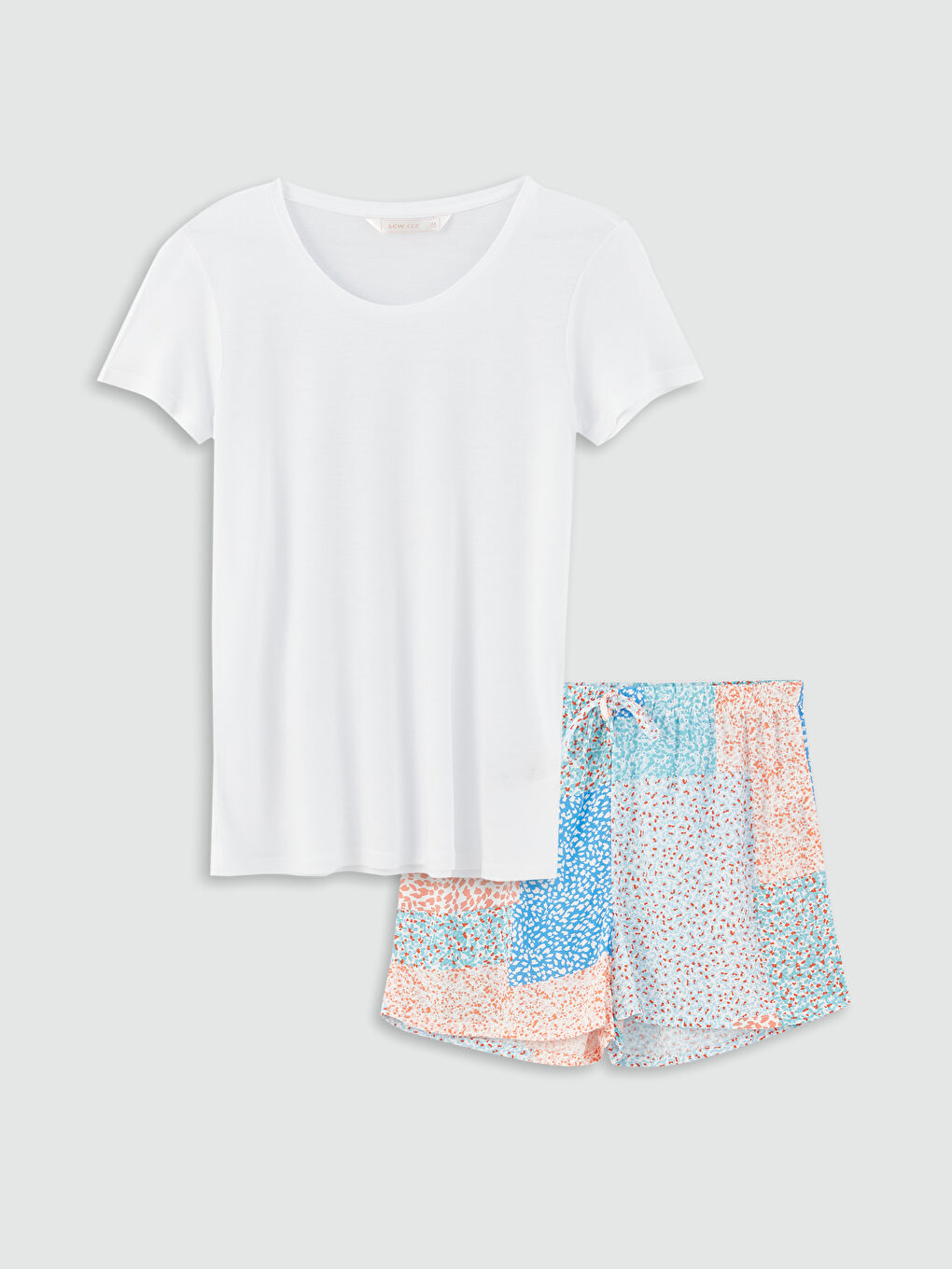 Beyaz Bisiklet Yaka Desenli Kısa Kollu Kadın Şortlu Pijama Takımı-4