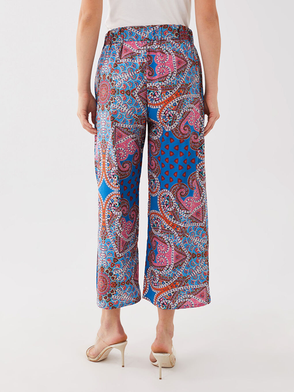 LCWAIKIKI Classic Gemusterte Palazzo-Hose mit elastischem Bund für Damen -S3G473Z8-LQQ