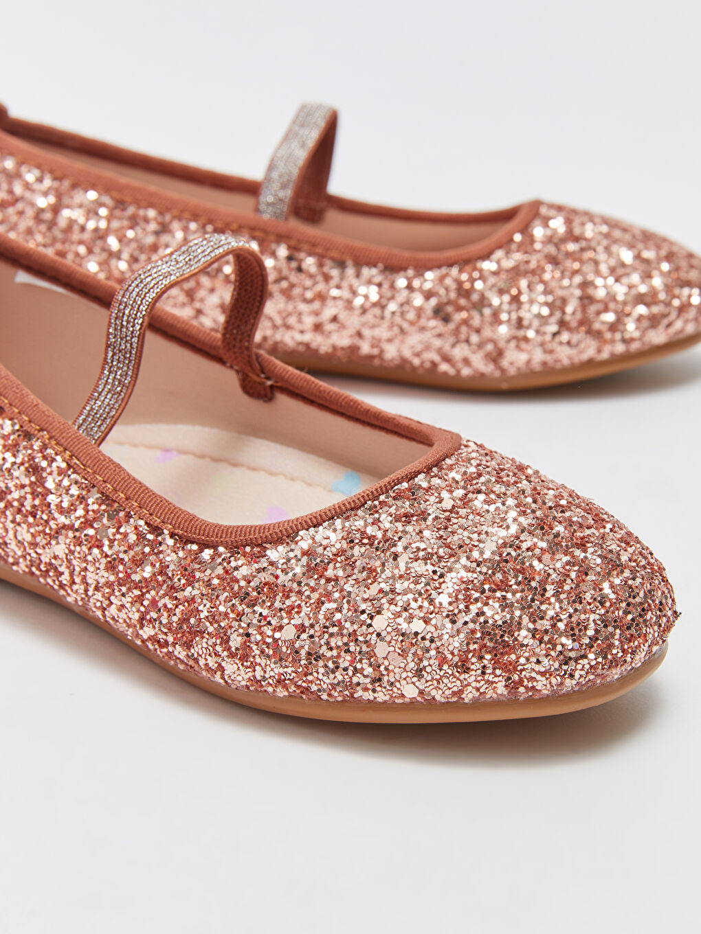 أحذية مسطحة فضية للبنات-5