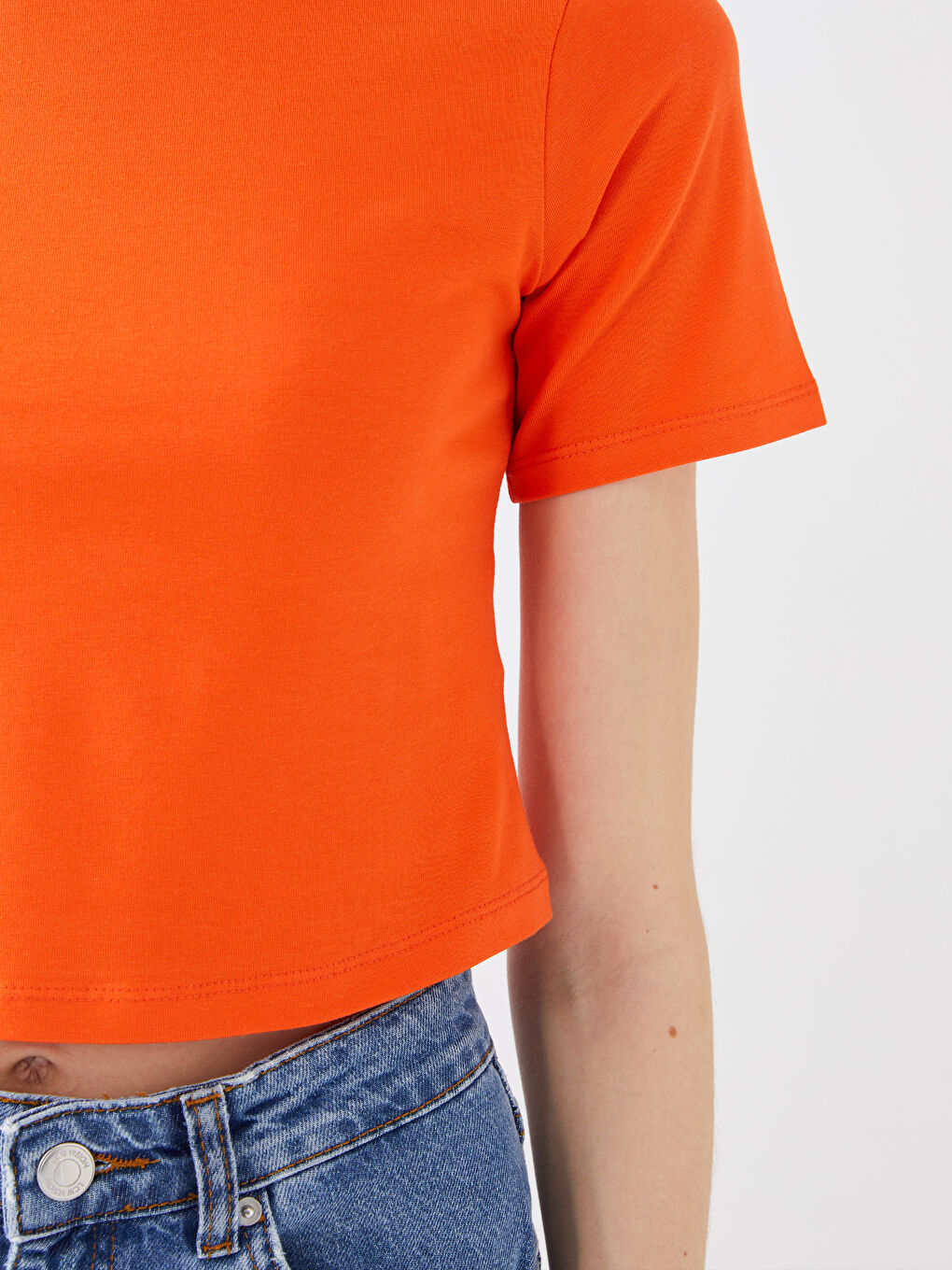 Turuncu Bisiklet Yaka Düz Kısa Kollu Kadın Crop-3